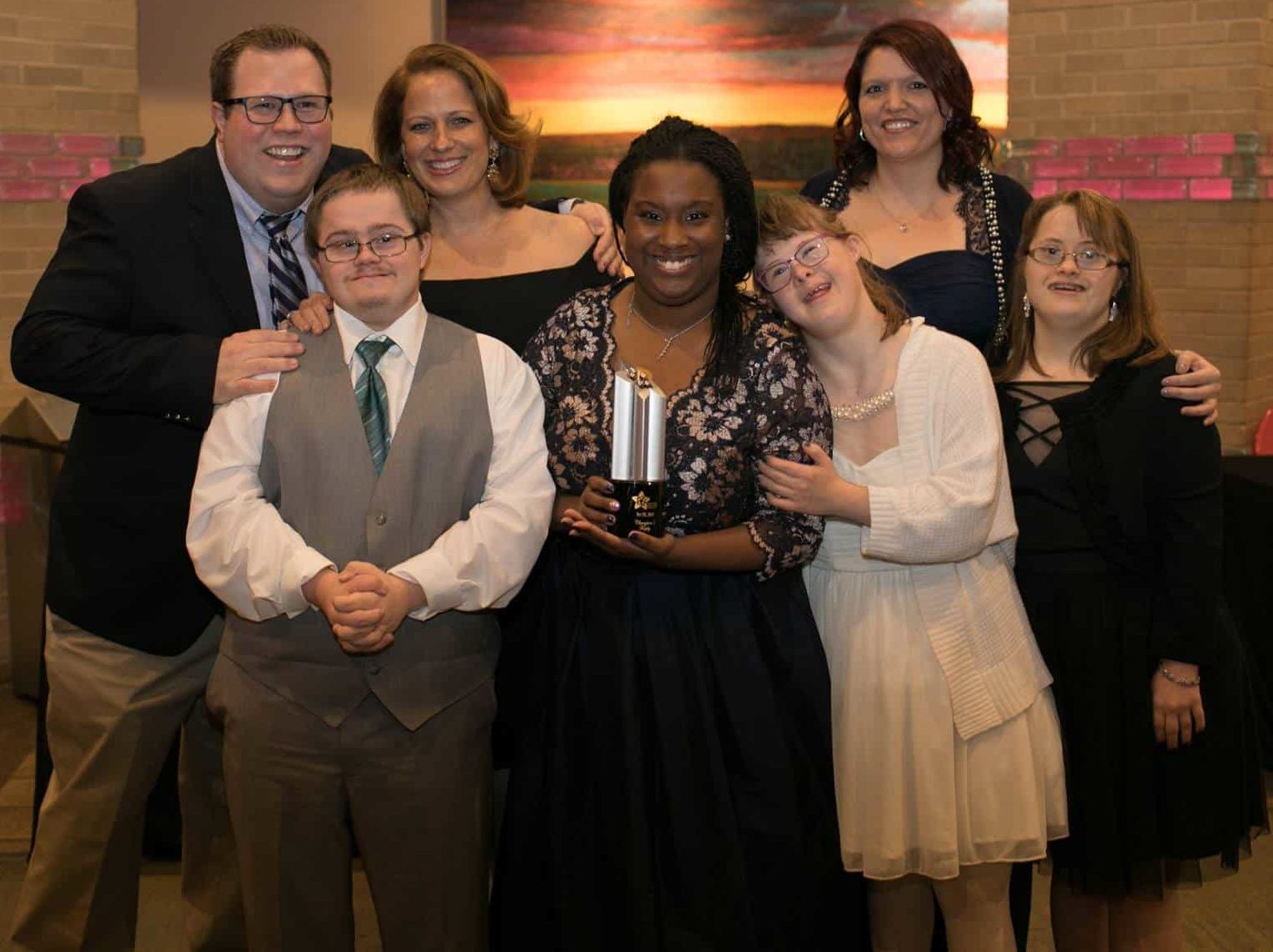 24254717_10155970165616450_537066592056247360_o (1) 2017 Gala Honorees - Bitty and Beaus Coffee Shop